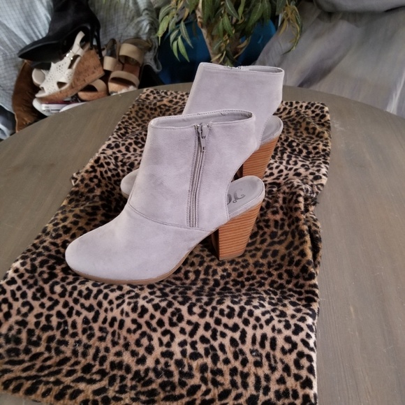 Open heel ankle boots - Picture 3 of 4